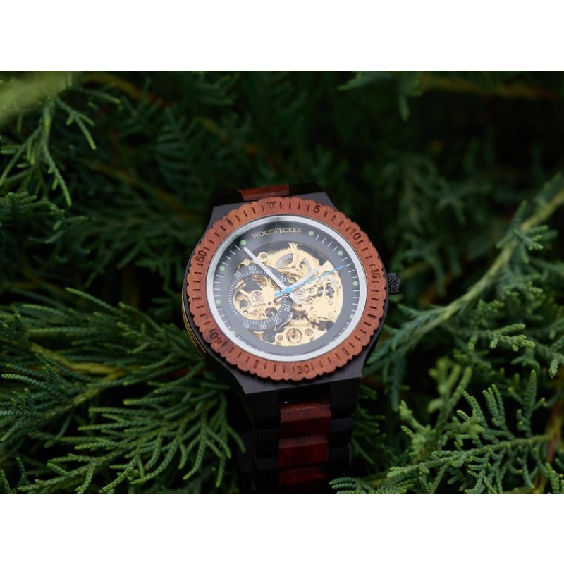 Mens Engraved Wooden Watch